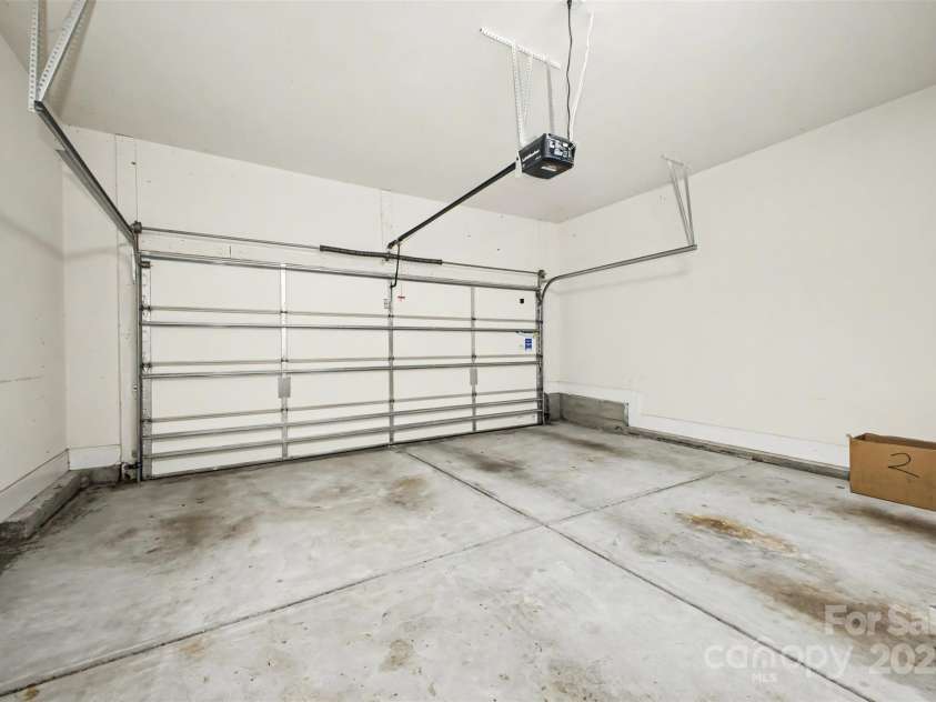 5410 Shannon Bell Lane, Charlotte, NC 28277.  MLS# CAR4326663, YatesRealty ID 30782. 