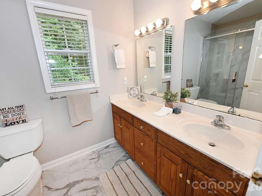 1035 24th Street, Newton, NC 28658.  MLS# CAR4391518, YatesRealty ID 30783. Primary bathroom
