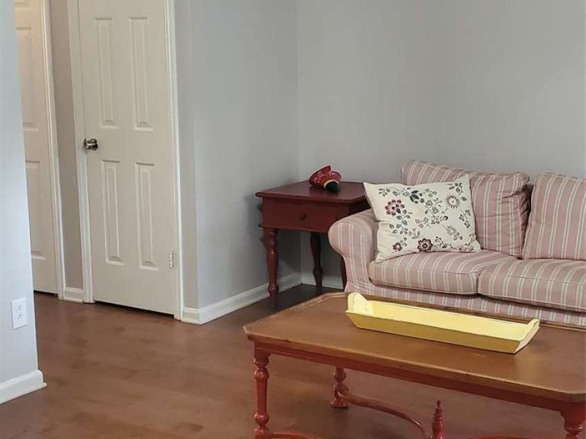 8310 Chippenham Lane, Charlotte, NC 28277.  MLS# CAR4289698, YatesRealty ID 30786. 