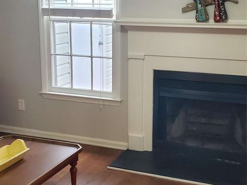 8310 Chippenham Lane, Charlotte, NC 28277.  MLS# CAR4289698, YatesRealty ID 30786. 