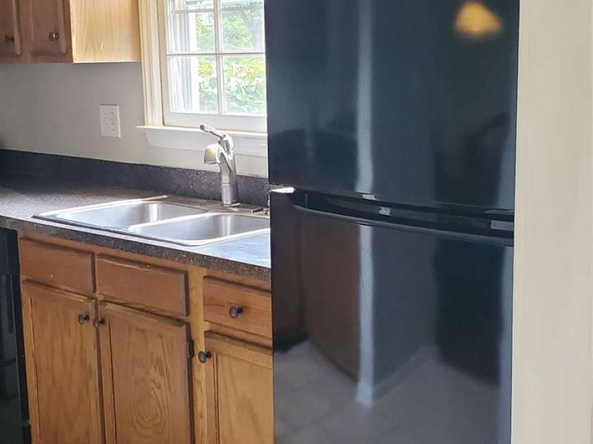 8310 Chippenham Lane, Charlotte, NC 28277.  MLS# CAR4289698, YatesRealty ID 30786. 