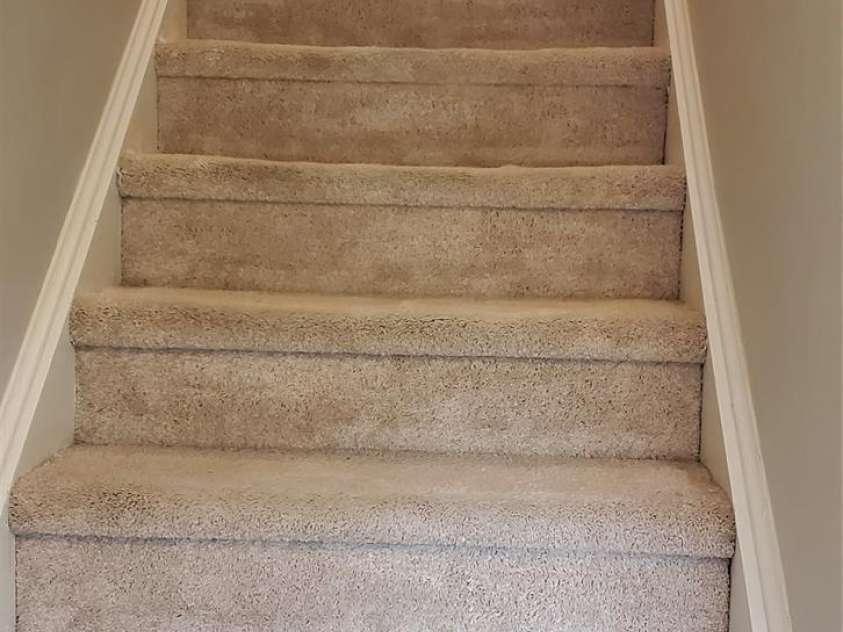 8310 Chippenham Lane, Charlotte, NC 28277.  MLS# CAR4289698, YatesRealty ID 30786. 