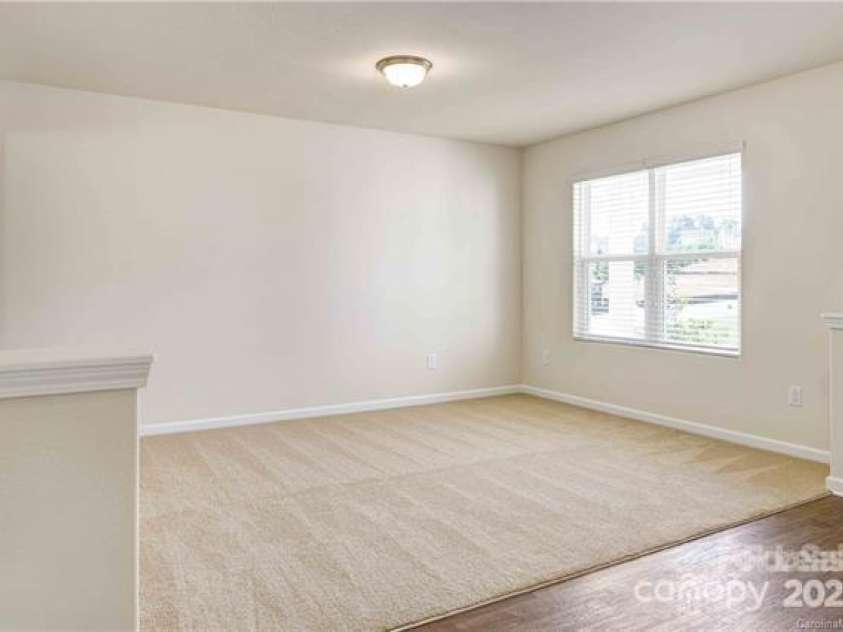 9740 Weikert Place, Charlotte, NC 28215.  MLS# CAR4288816, YatesRealty ID 30787. 