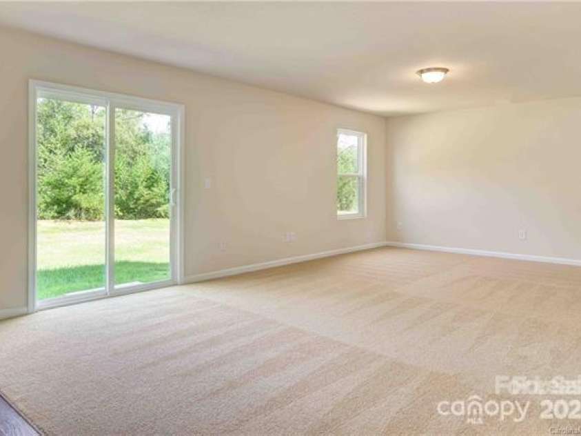9740 Weikert Place, Charlotte, NC 28215.  MLS# CAR4288816, YatesRealty ID 30787. 
