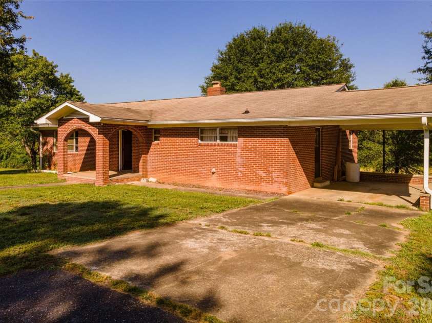 475 Joe Bostic Road, Bostic, NC 28018.  MLS# CAR4392750, YatesRealty ID 30788. 