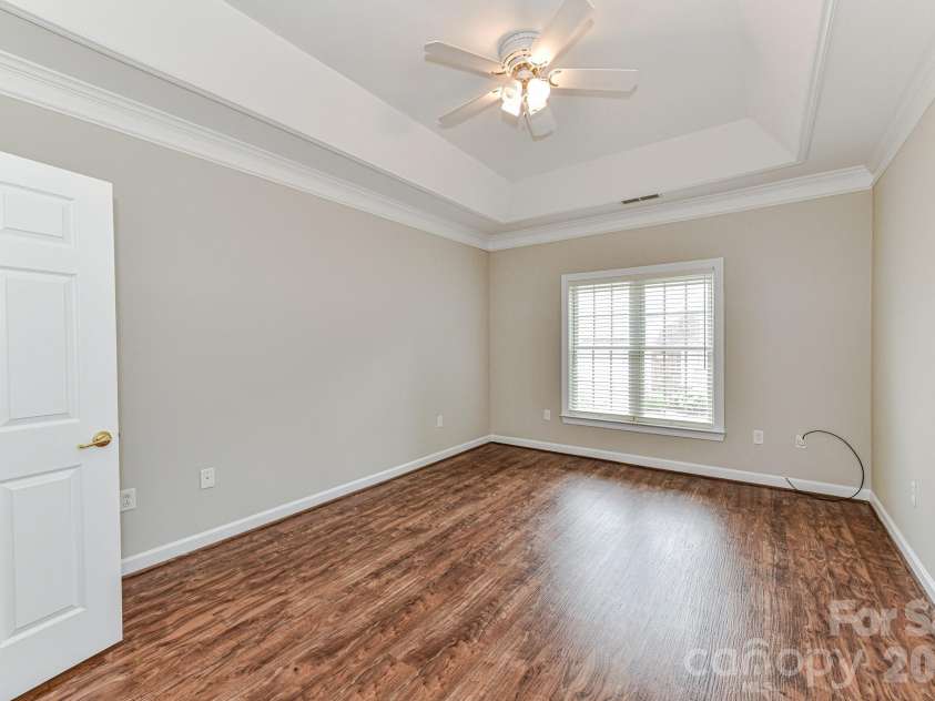 8629 Windsor Ridge Drive, Charlotte, NC 28277.  MLS# CAR4390427, YatesRealty ID 30789. 