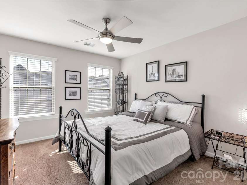 5519 Trieg Drive, Charlotte, NC 28278.  MLS# CAR4341679, YatesRealty ID 3079. 