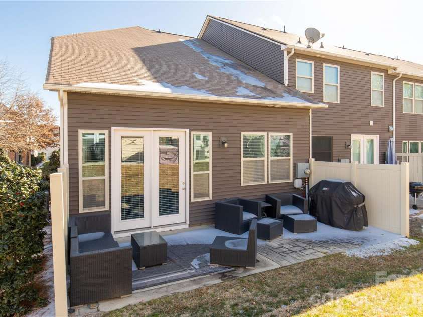 5519 Trieg Drive, Charlotte, NC 28278.  MLS# CAR4341679, YatesRealty ID 3079. 