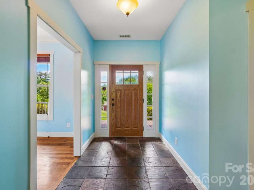 25 Willow Branch Lane, Weaverville, NC 28787.  MLS# CAR4393104, YatesRealty ID 30790. 