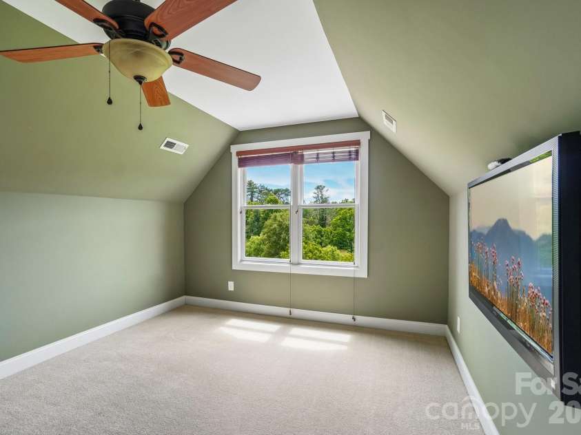 25 Willow Branch Lane, Weaverville, NC 28787.  MLS# CAR4393104, YatesRealty ID 30790. 