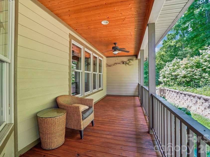 25 Willow Branch Lane, Weaverville, NC 28787.  MLS# CAR4393104, YatesRealty ID 30790. 