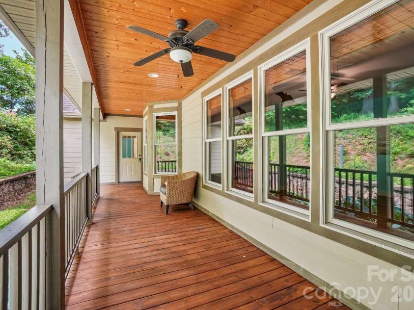 25 Willow Branch Lane, Weaverville, NC 28787.  MLS# CAR4393104, YatesRealty ID 30790. 