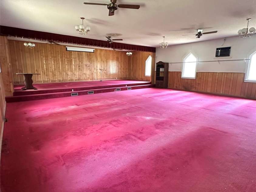 422 US Highway 19E Highway, Spruce Pine, NC 28777.  MLS# CAR4393925, YatesRealty ID 30791. Church Main Level