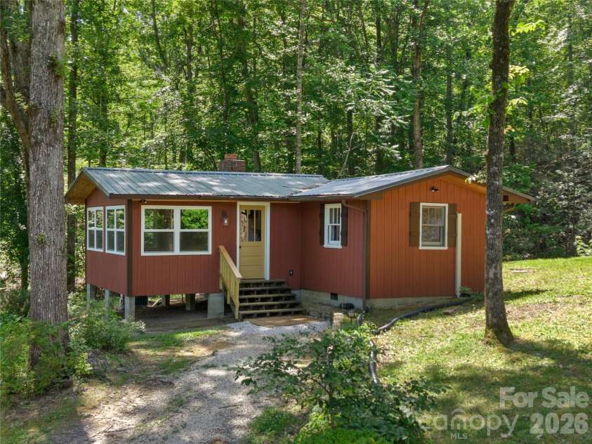 563 Burgess Road, Mill Spring, NC 28756.  MLS# CAR4394359, YatesRealty ID 30792. 