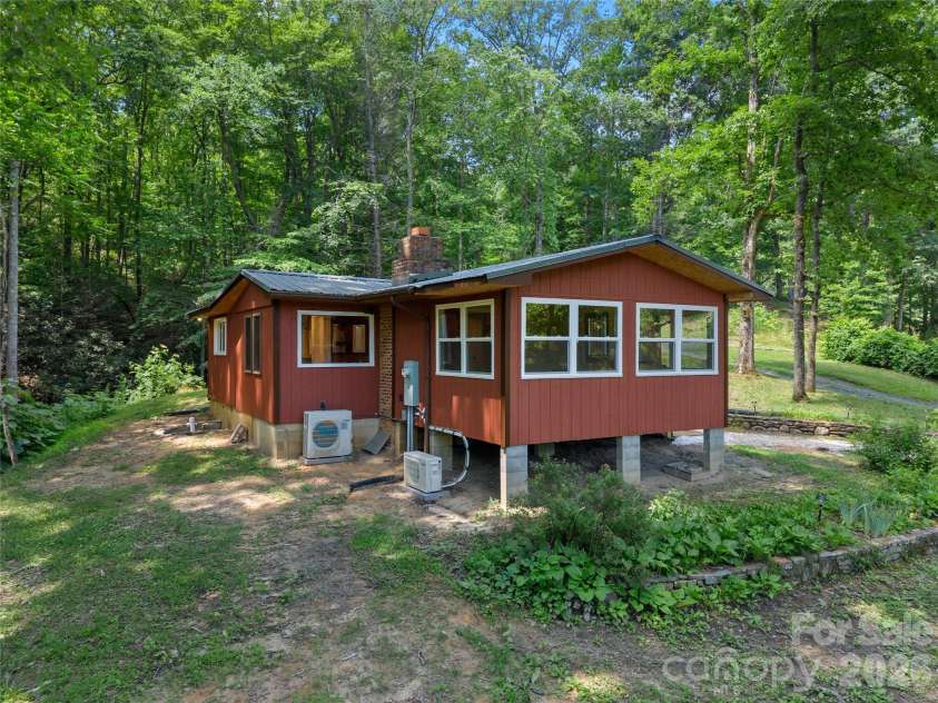 563 Burgess Road, Mill Spring, NC 28756.  MLS# CAR4394359, YatesRealty ID 30792. 