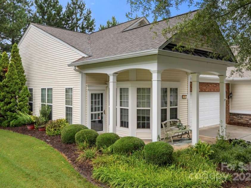 3003 Edisto Way, Fort Mill, SC 29707.  MLS# CAR4287394, YatesRealty ID 30793. 