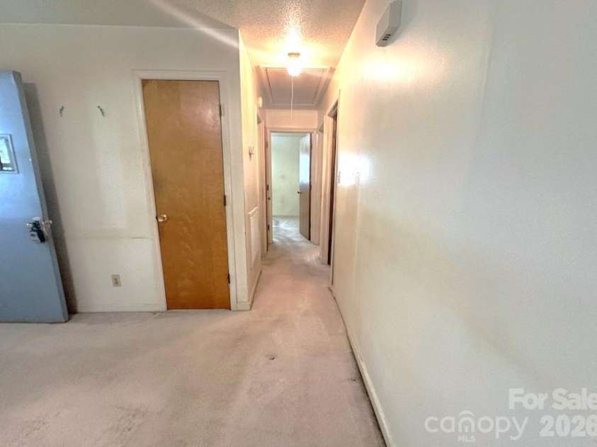 723 Kings Mountain Street, Clover, SC 29710.  MLS# CAR4394394, YatesRealty ID 30795. 