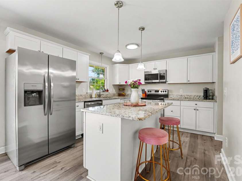101 Chamblee Drive, Salisbury, NC 28147.  MLS# CAR4391643, YatesRealty ID 30796. Kitchen