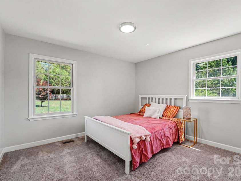 101 Chamblee Drive, Salisbury, NC 28147.  MLS# CAR4391643, YatesRealty ID 30796. Primary Bedroom