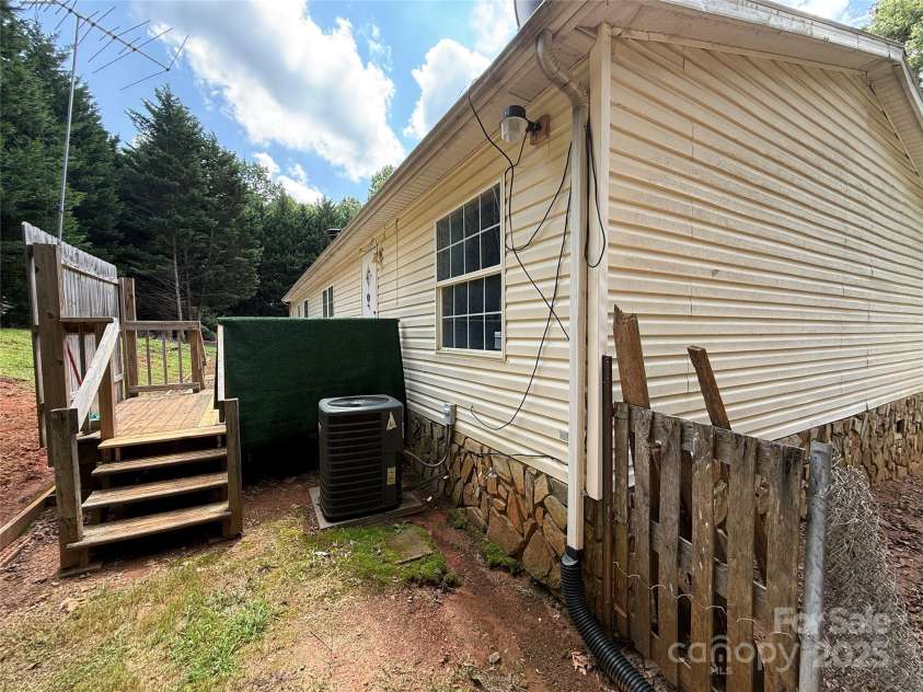 4344 Temple Hill Church Road, Granite Falls, NC 28630.  MLS# CAR4280133, YatesRealty ID 30797. 