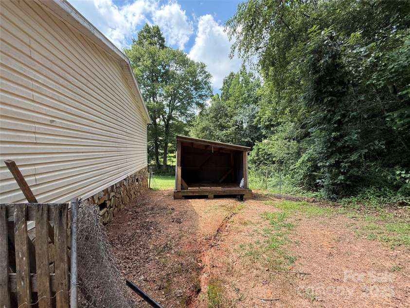 4344 Temple Hill Church Road, Granite Falls, NC 28630.  MLS# CAR4280133, YatesRealty ID 30797. 