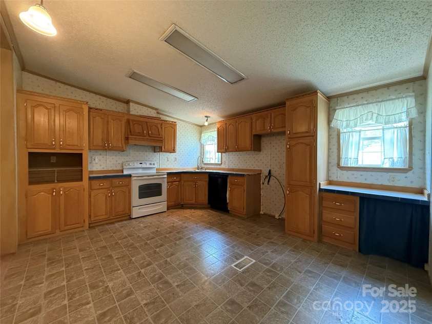 4344 Temple Hill Church Road, Granite Falls, NC 28630.  MLS# CAR4280133, YatesRealty ID 30797. 