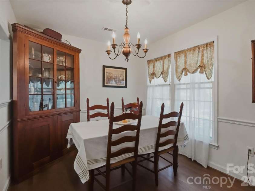 7626 Winterset Drive, Charlotte, NC 28270.  MLS# CAR4390439, YatesRealty ID 30798. 