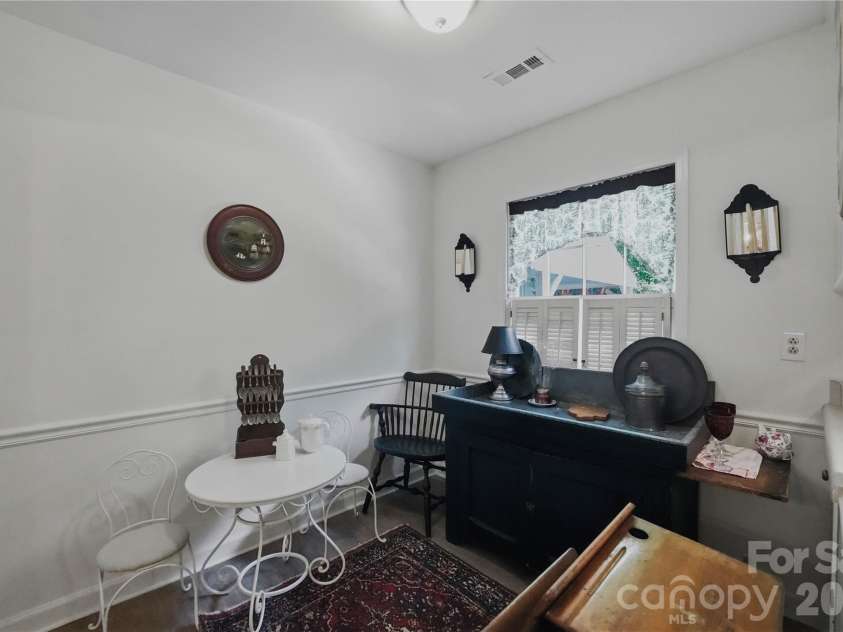 7626 Winterset Drive, Charlotte, NC 28270.  MLS# CAR4390439, YatesRealty ID 30798. 