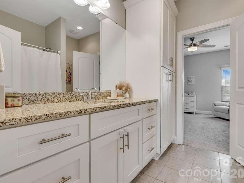 1148 Almerton Drive, Denver, NC 28037.  MLS# CAR4383946, YatesRealty ID 30799. 
