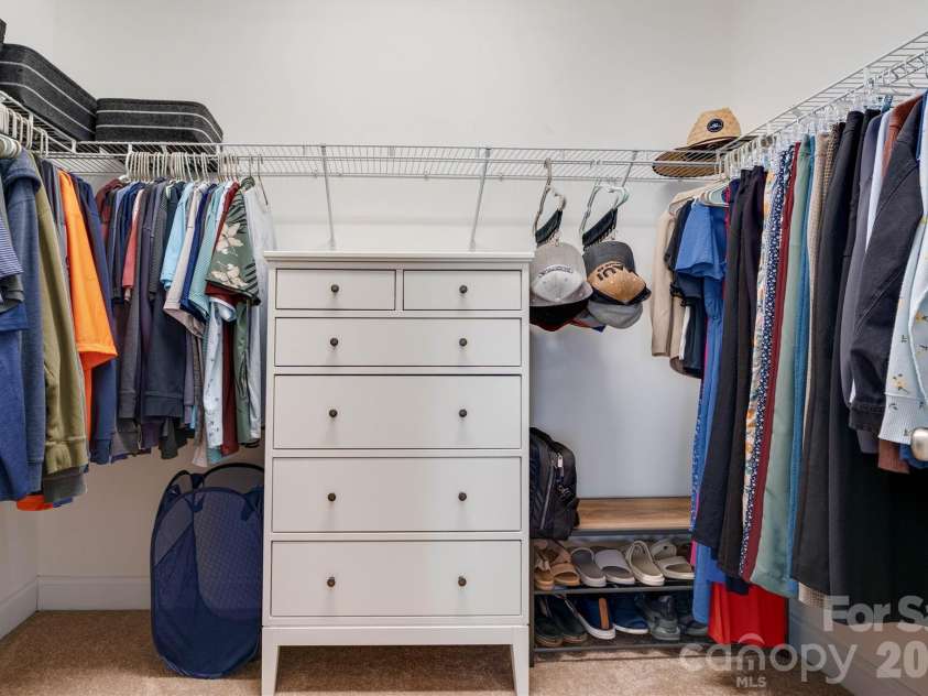 1148 Almerton Drive, Denver, NC 28037.  MLS# CAR4383946, YatesRealty ID 30799. Primary Closet