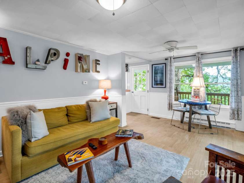 6 Delano Road, Asheville, NC 28805.  MLS# CAR4287073, YatesRealty ID 30799. Cabin comes furnished!