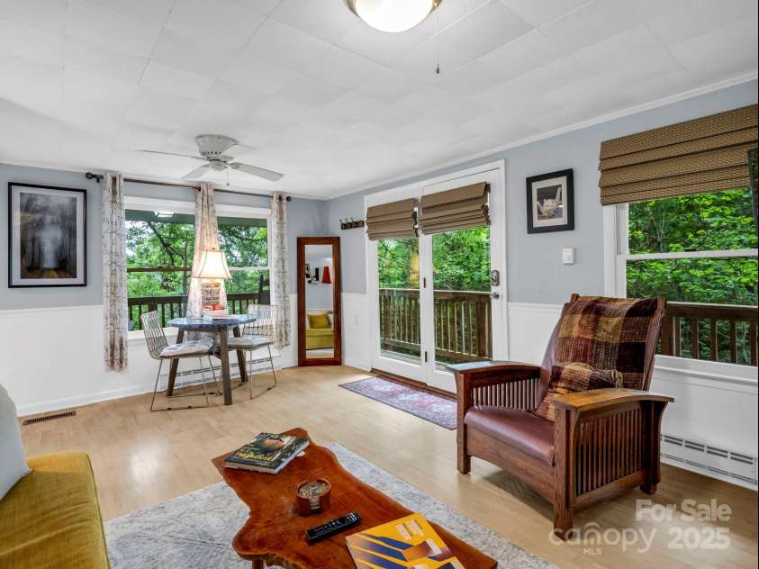 6 Delano Road, Asheville, NC 28805.  MLS# CAR4287073, YatesRealty ID 30799. You will not want to leave!