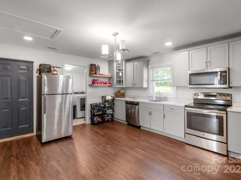 2317 Milton Avenue, Gastonia, NC 28052.  MLS# CAR4313429, YatesRealty ID 308. 