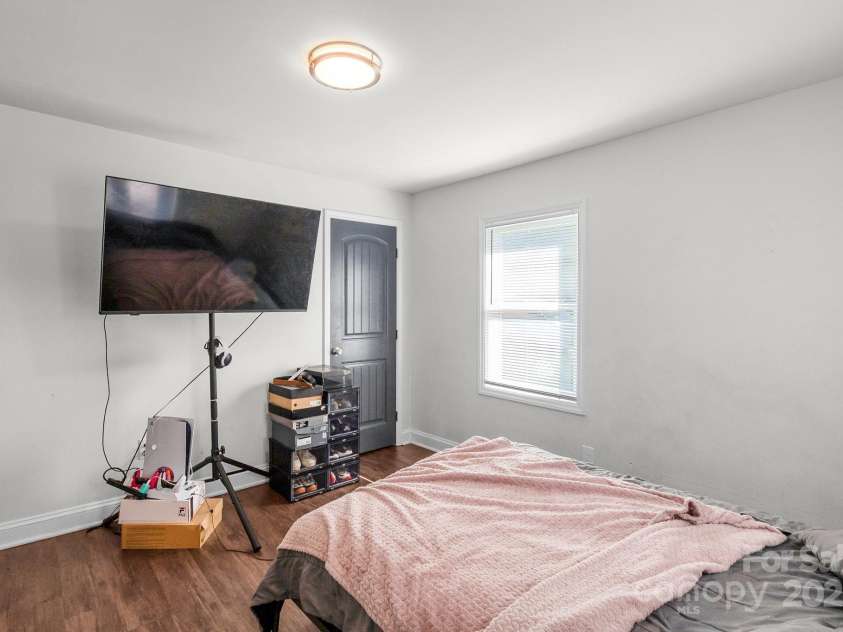 2317 Milton Avenue, Gastonia, NC 28052.  MLS# CAR4313429, YatesRealty ID 308. 