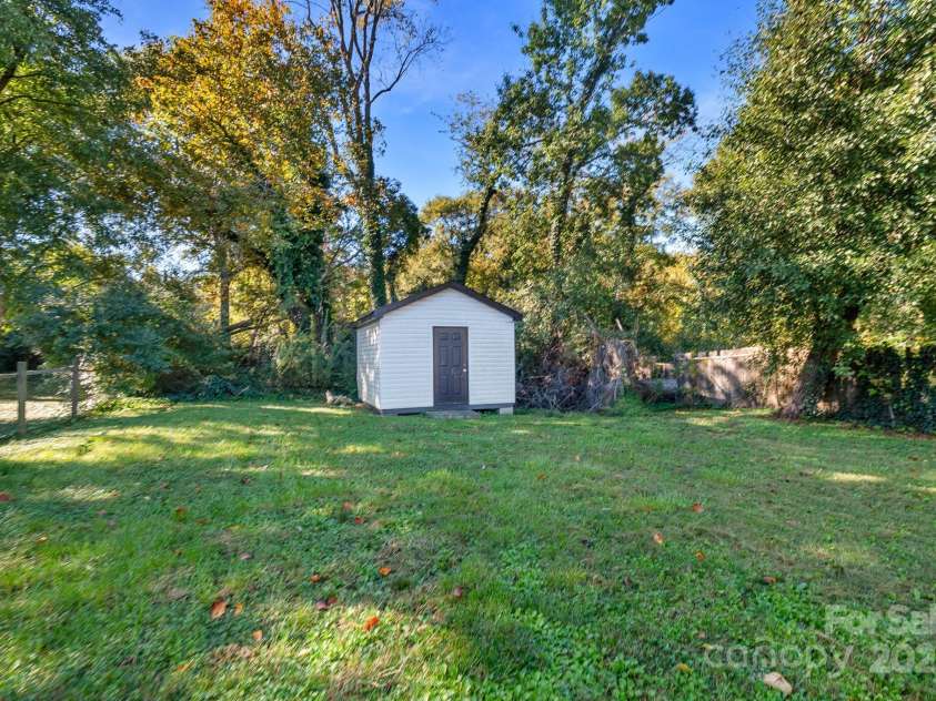 2317 Milton Avenue, Gastonia, NC 28052.  MLS# CAR4313429, YatesRealty ID 308. 