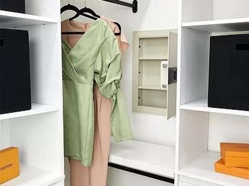 2524 Pickway Drive, Charlotte, NC 28269.  MLS# CAR4330657, YatesRealty ID 3080. Owner's walk-in closet with Wall Safe