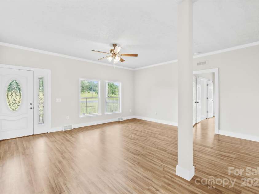 4759 Mel Nunnery Road, Fort Lawn, SC 29714.  MLS# CAR4285031, YatesRealty ID 30800. 