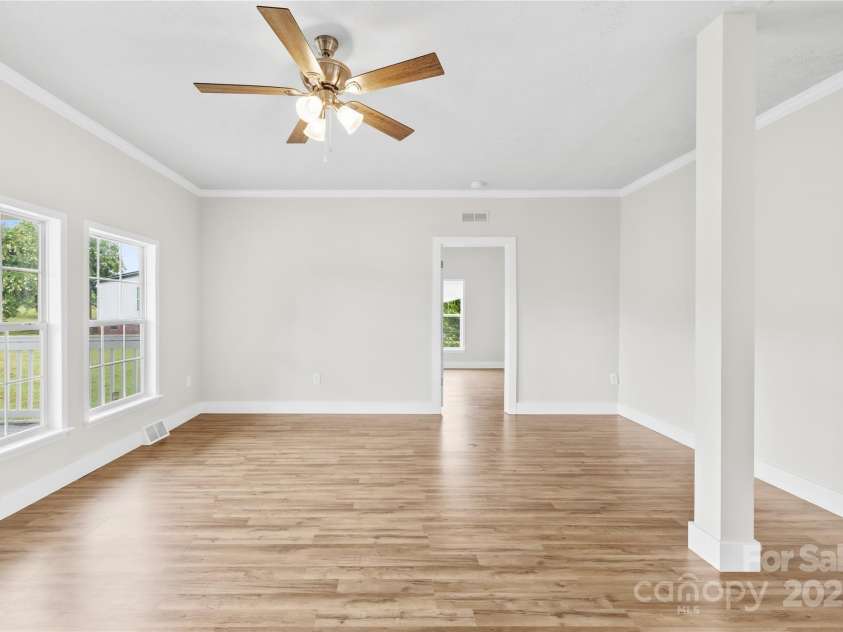4759 Mel Nunnery Road, Fort Lawn, SC 29714.  MLS# CAR4285031, YatesRealty ID 30800. 