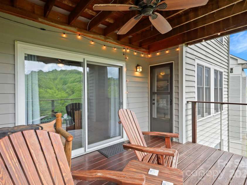 185 Hawks Peak Lane, Seven Devils, NC 28604.  MLS# CAR4285049, YatesRealty ID 30801. 