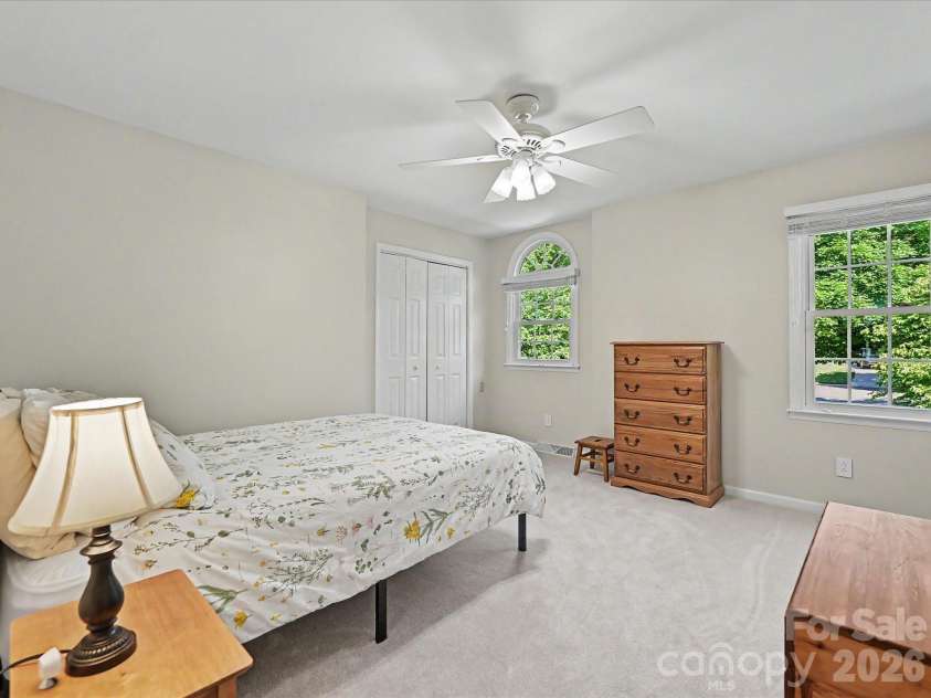 3333 Colvard Park Way, Charlotte, NC 28269.  MLS# CAR4389172, YatesRealty ID 30802. Bedroom 2 overlooking yard