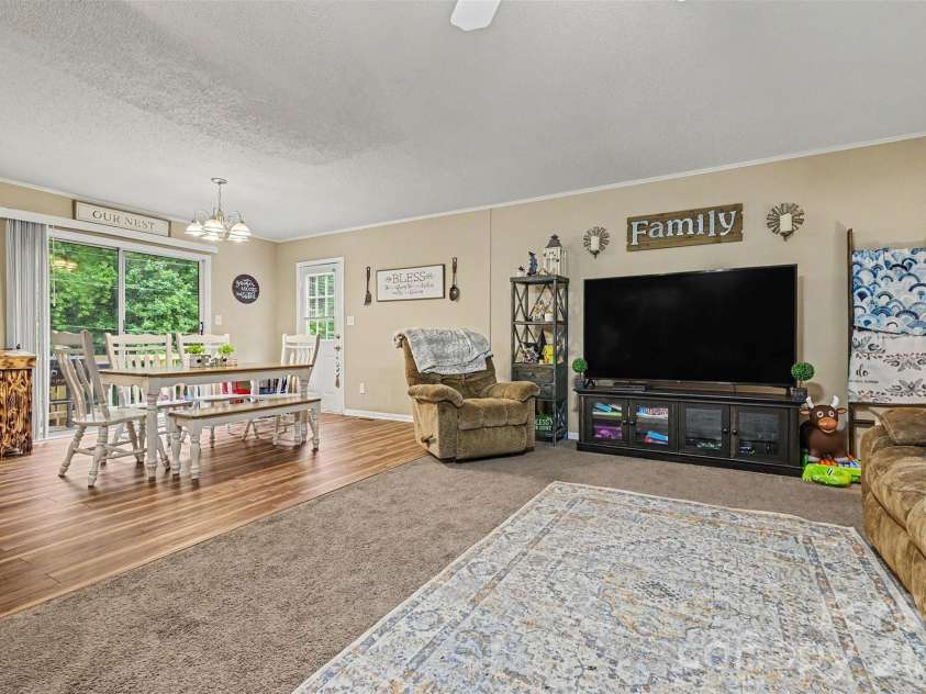 307 Will Hall Road, Kings Mountain, NC 28086.  MLS# CAR4386302, YatesRealty ID 30805. 