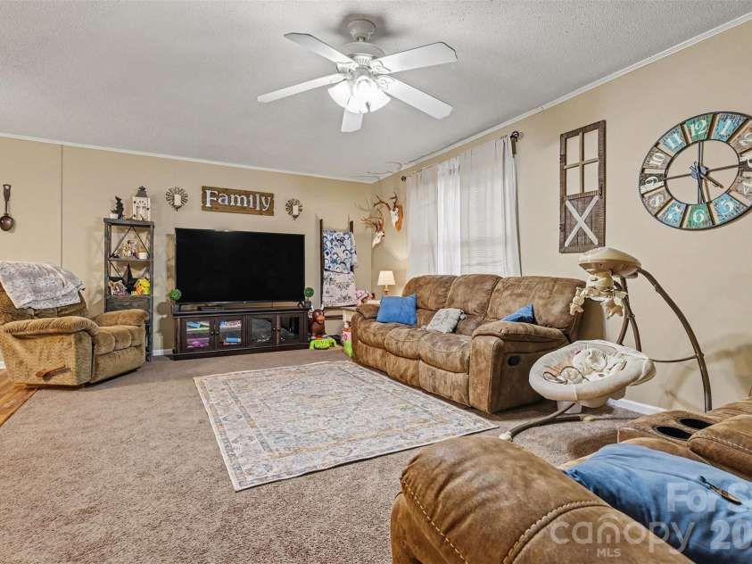 307 Will Hall Road, Kings Mountain, NC 28086.  MLS# CAR4386302, YatesRealty ID 30805. 