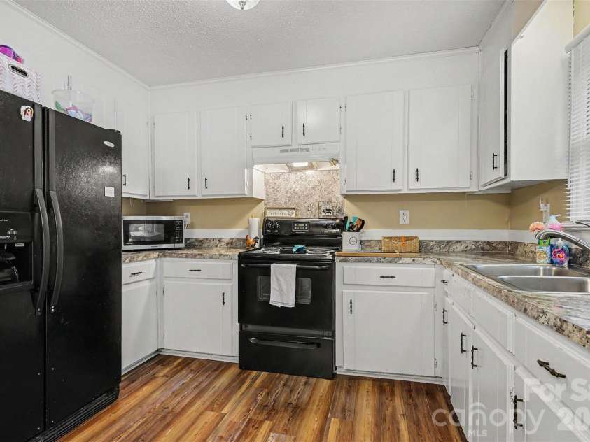 307 Will Hall Road, Kings Mountain, NC 28086.  MLS# CAR4386302, YatesRealty ID 30805. 