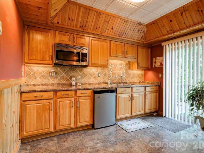 389 Woodgate Drive, Bostic, NC 28018.  MLS# CAR4381930, YatesRealty ID 30806. 