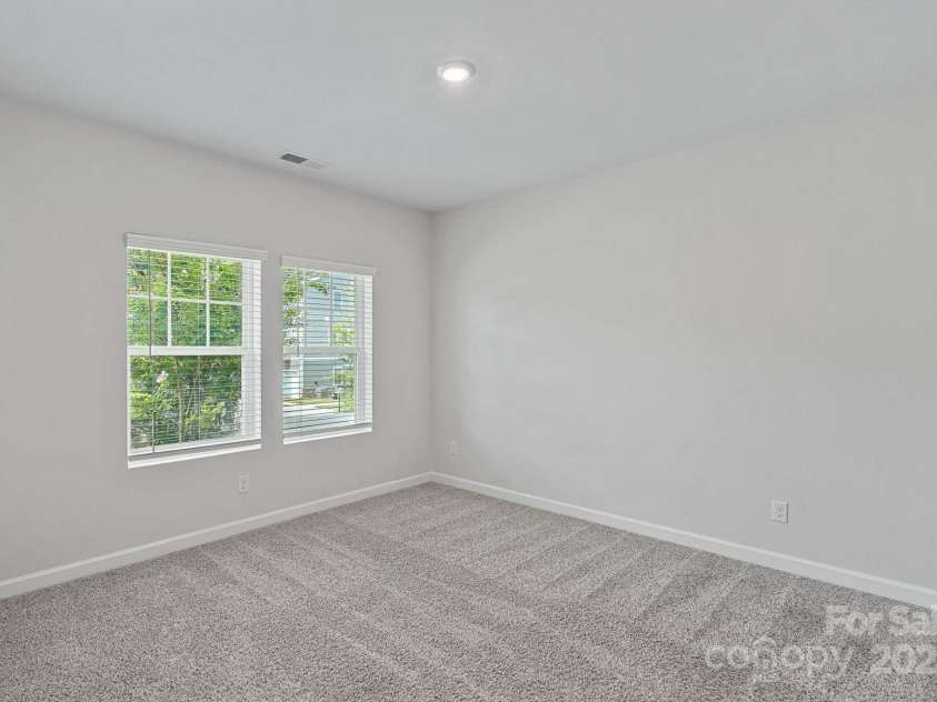2426 Arbor Loop Drive, Charlotte, NC 28217.  MLS# CAR4285270, YatesRealty ID 30807. 