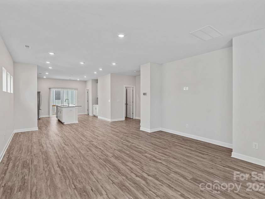 2426 Arbor Loop Drive, Charlotte, NC 28217.  MLS# CAR4285270, YatesRealty ID 30807. 