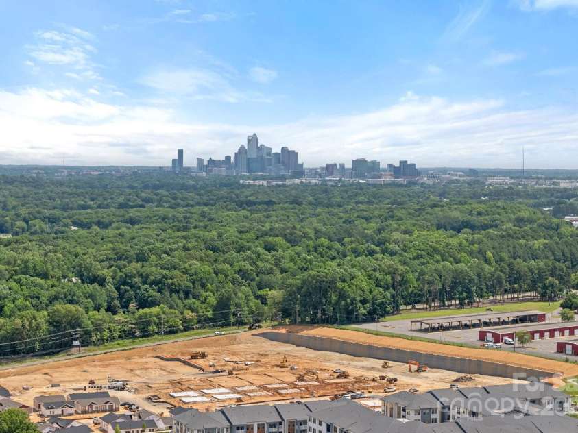 2426 Arbor Loop Drive, Charlotte, NC 28217.  MLS# CAR4285270, YatesRealty ID 30807. 