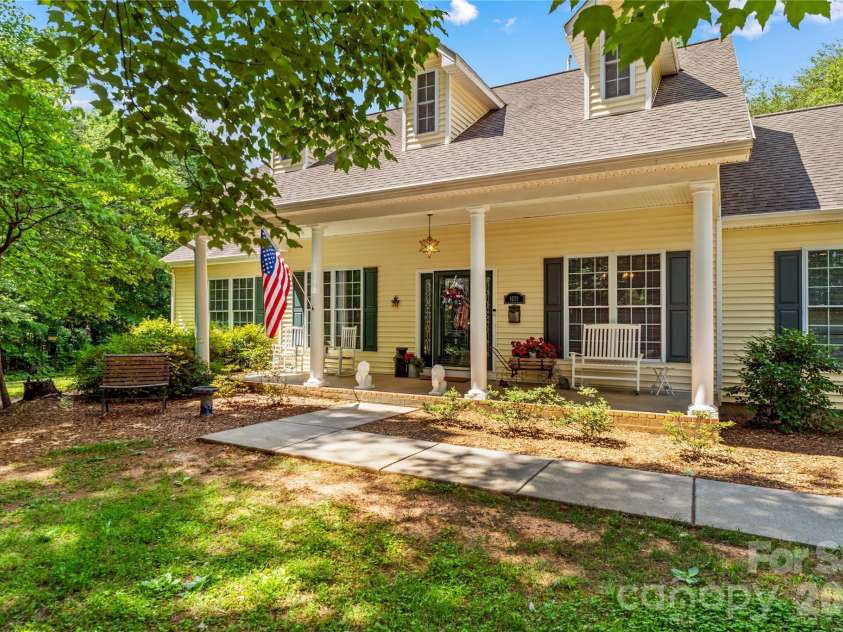1629 Parkside Drive, Catawba, NC 28609.  MLS# CAR4380774, YatesRealty ID 30808. 