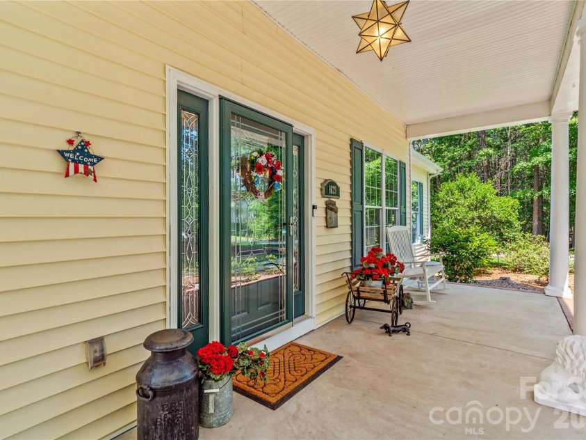 1629 Parkside Drive, Catawba, NC 28609.  MLS# CAR4380774, YatesRealty ID 30808. 
