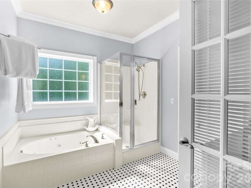 1629 Parkside Drive, Catawba, NC 28609.  MLS# CAR4380774, YatesRealty ID 30808. 